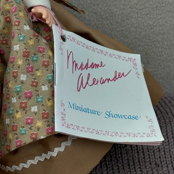 VTG Madame Alexander Little Women Meg March 8" Doll #408 Miniature Showcase - Picture 3 of 8